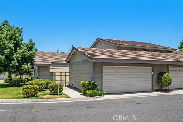 241 Ponderosa Lane, Anaheim, CA 92802 - #1