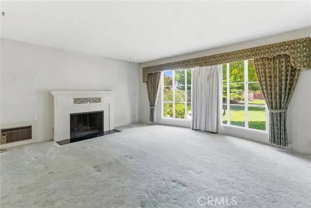 8104 Valdina Drive, Downey, CA 90240 - #3