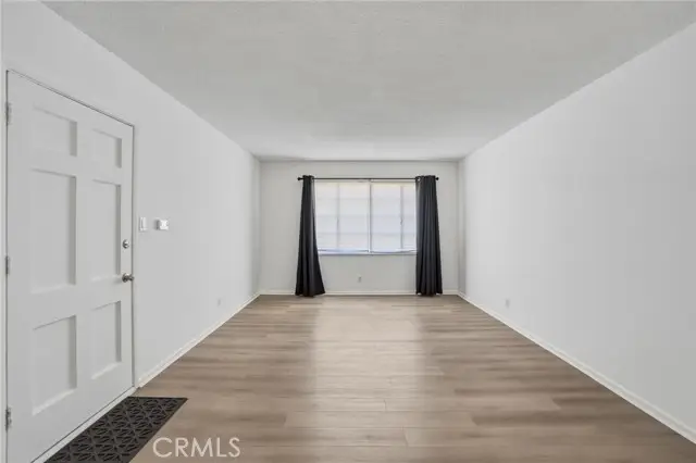 4076 Hillcrest Drive  #A, Los Angeles, CA 90008 - #3