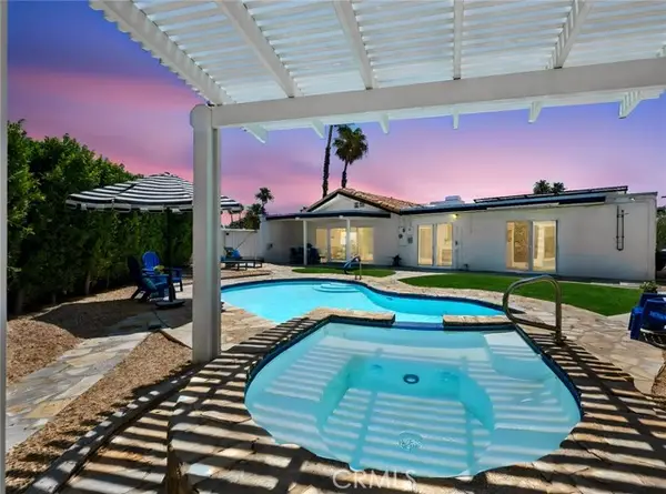 767 El Escudero, Palm Springs, CA 92262