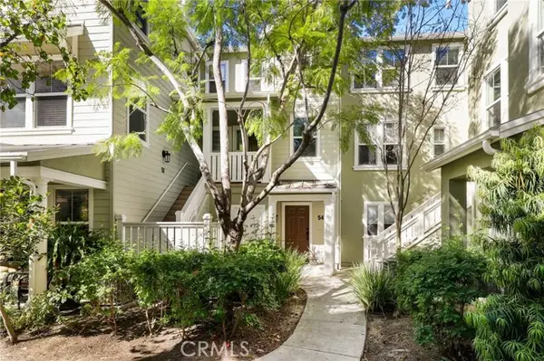 52 Valmont Way, Ladera Ranch, CA 92694