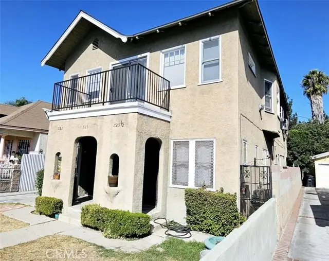 725 41st, Los Angeles, CA 90037 - #1