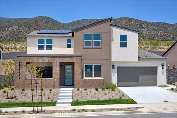 15926 Conservatory Drive, Fontana, CA 92336