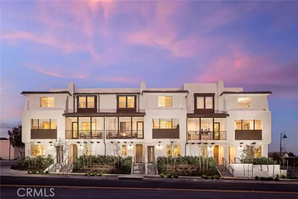 160 Whittier Boulevard, La Habra, CA 90631