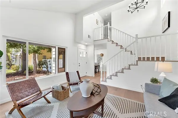 15 Snowapple, Irvine, CA 92614