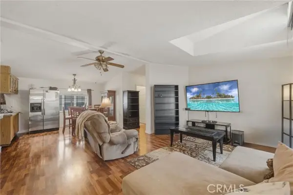 10800 Dale Avenue  #215, Stanton, CA 90680
