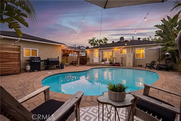 6541 E Walkerton, Long Beach, CA 90808