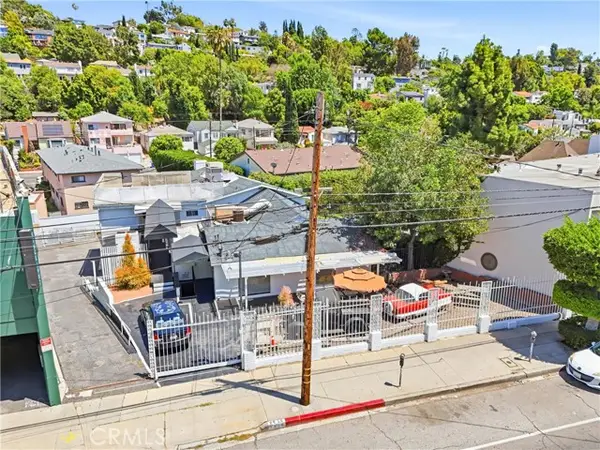 2530 Hyperion, Los Angeles, CA 90027