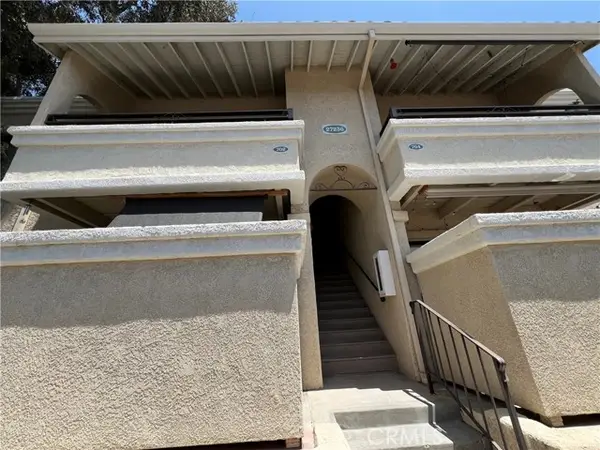 27236 Luther Drive  #702, Canyon Country, CA 91351