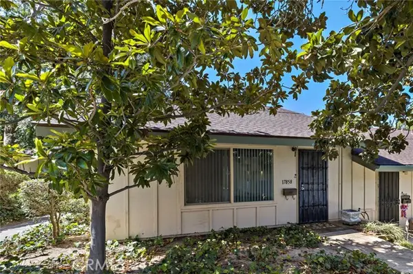 17858 Linda  #35, Yorba Linda, CA 92886