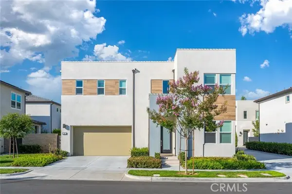 220 Amber Oak, Lake Forest, CA 92630