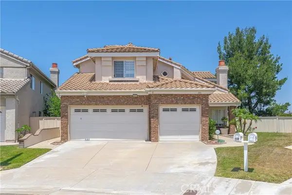1011 Mountcrest Court, Anaheim, CA 92808