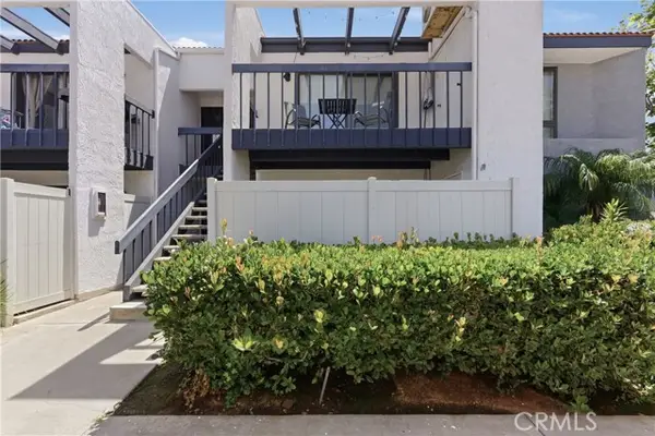 215 Wichita  #406, Huntington Beach, CA 92648