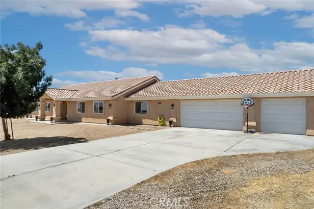 11385 Trinity Road, Hesperia, CA 92344 - #3