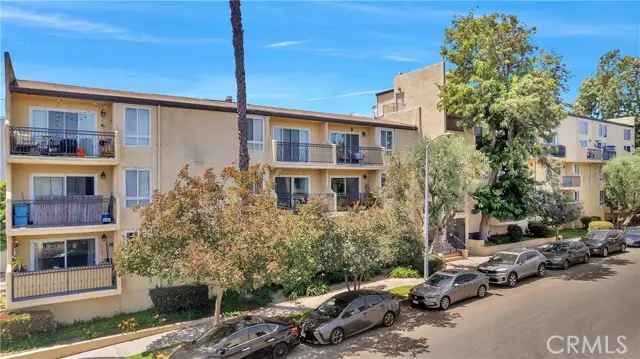 5257 Radford Avenue  #208, Valley Village, CA 91607 - #3