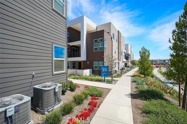 523 Mulligan, Irvine, CA 92618 - #3
