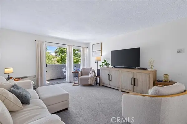 2257 Via Puerta  #P, Laguna Woods, CA 92637