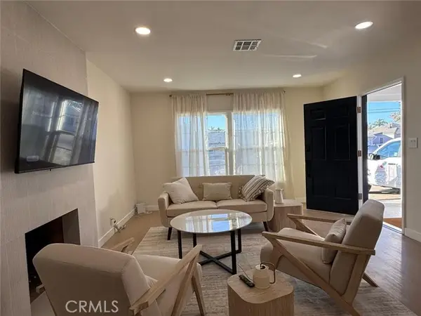 1618 W 9th ST, Santa Ana, CA 92703