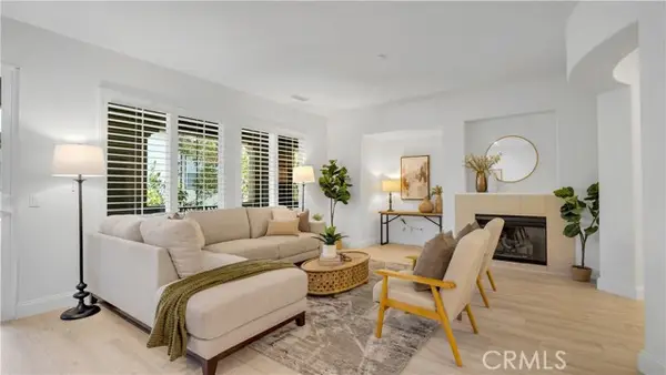 128 Talmadge, Irvine, CA 92602