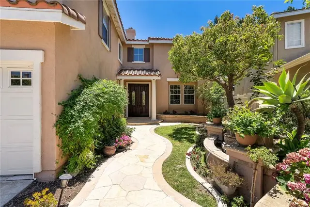 10 Japonica, Irvine, CA 92618 - #2