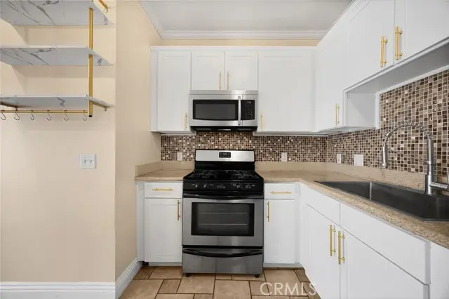 6938 Laurel Canyon  #303, North Hollywood, CA 91605 - #3