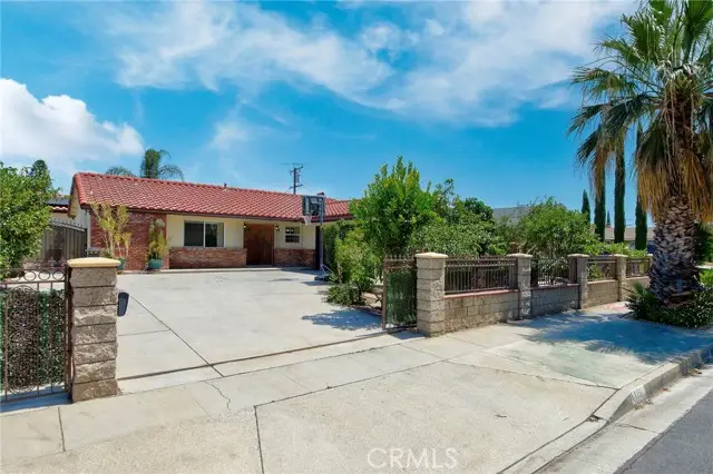 129 Rancho, Corona, CA 92879 - #3