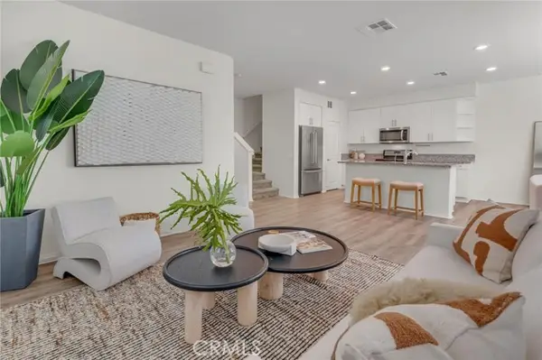 928 Twill Court, Anaheim, CA 92802