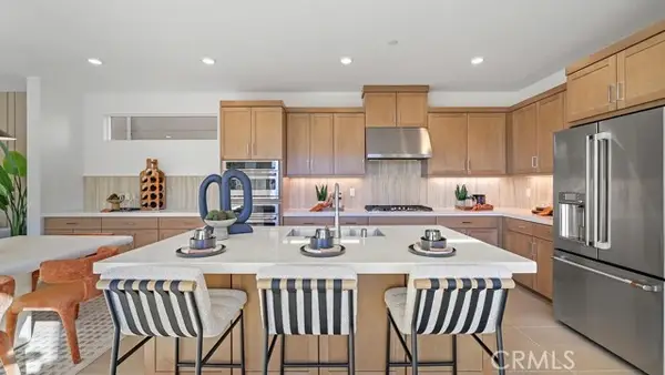 26687 Foliage Lane, Valencia, CA 91381