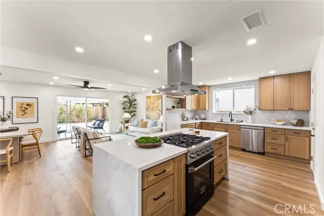 2218 Lewis, Santa Ana, CA 92706 - #1