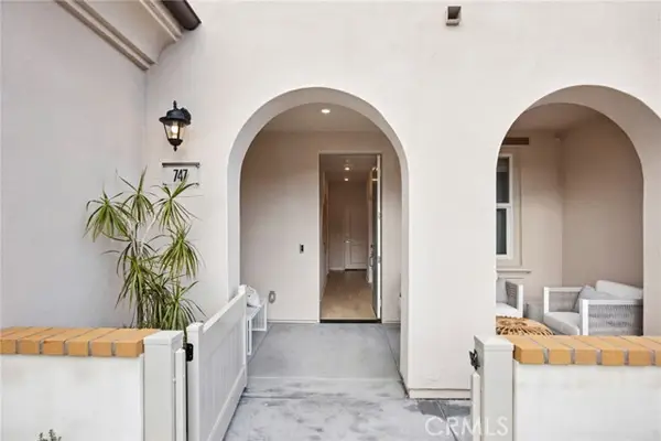 723 Route 66, Glendora, CA 91740