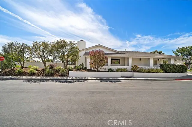 11 Jetty, Corona Del Mar, CA 92625 - #1