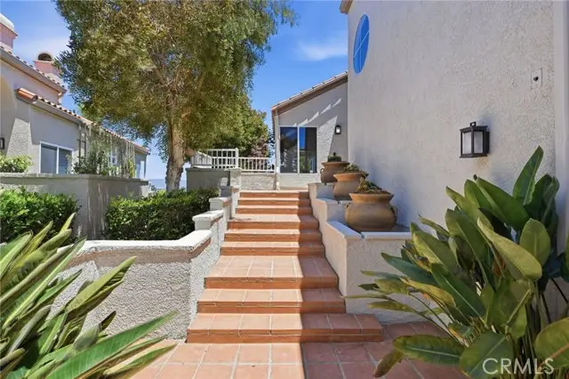 10 Toulon, Laguna Niguel, CA 92677 - #3