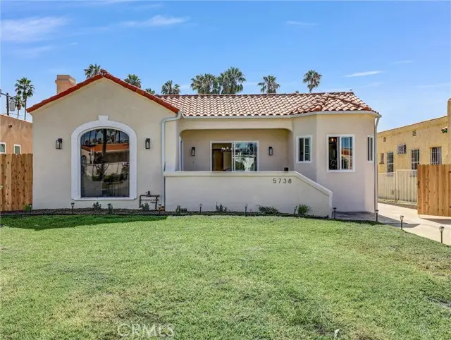 5738 Mullen Avenue, Los Angeles, CA 90043 - #2