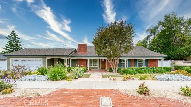 1192 Foothill Boulevard, Santa Ana, CA 92705 - #1