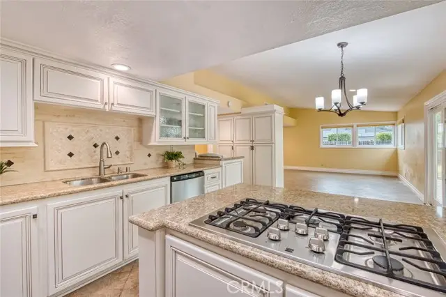 1192 Foothill Boulevard, Santa Ana, CA 92705 - #2