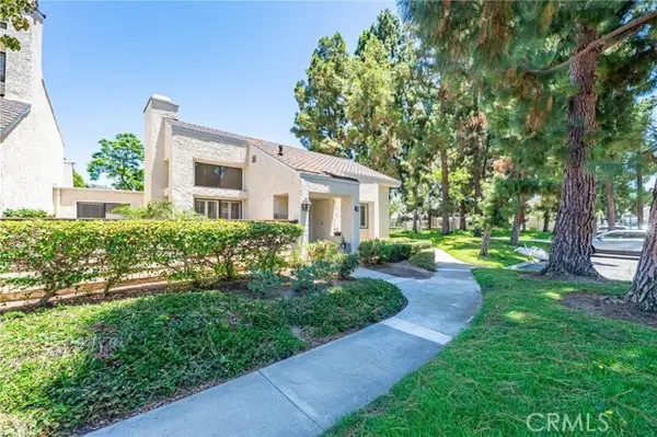 31 Claret  #64, Irvine, CA 92614