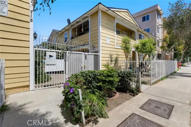 711 Lacy Street  #D, Santa Ana, CA 92701 - #2