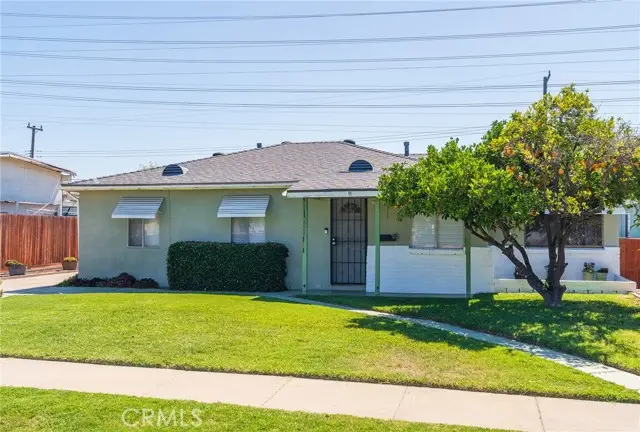 13928 Carfax Ave., Bellflower, CA 90706 - #2