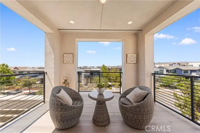 272 Merit, Irvine, CA 92618 - #2