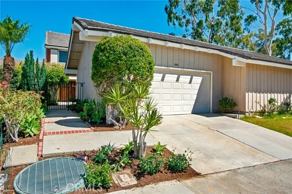 4981 Paseo Segovia, Irvine, CA 92603