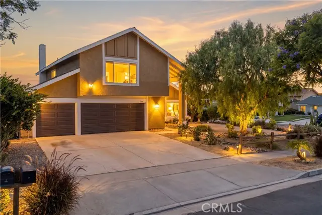 990 Queensdale Ave, Corona, CA 92878 - #1