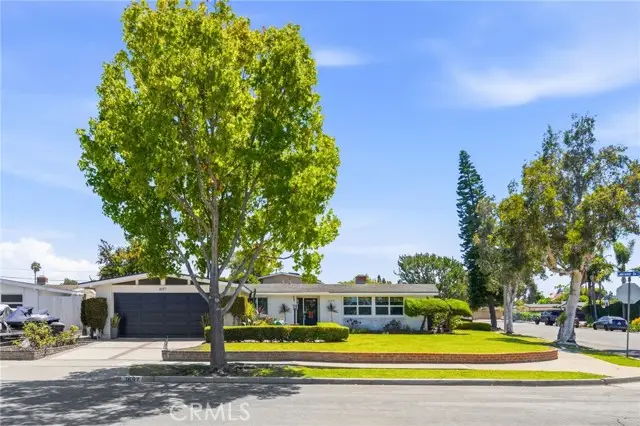 1697 Labrador, Costa Mesa, CA 92626 - #1