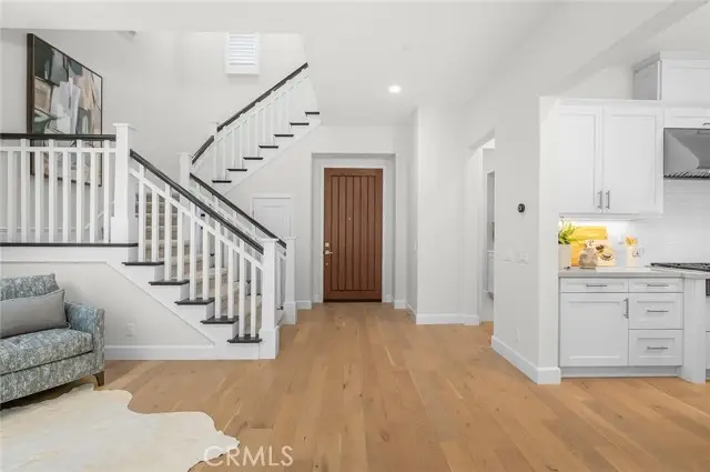 63 Lugano, Irvine, CA 92602 - #3