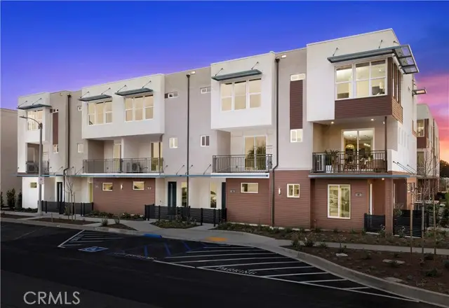 648 Fourth Street, Pomona, CA 91766 - #1