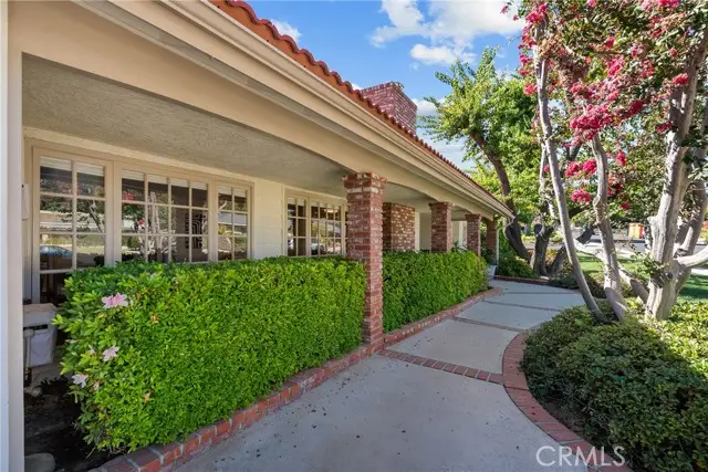 10411 Oso Avenue, Chatsworth, CA 91311 - #2