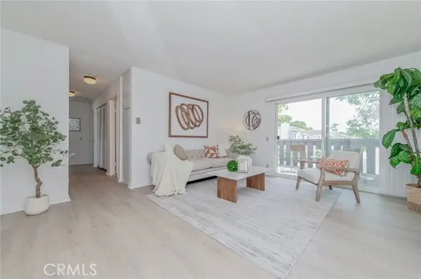 44 Fallbrook, Irvine, CA 92604