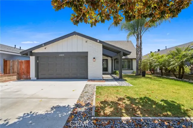 14822 Foxcroft, Tustin, CA 92780 - #1