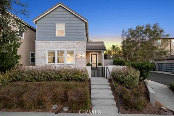 410 Chorus, Irvine, CA 92618