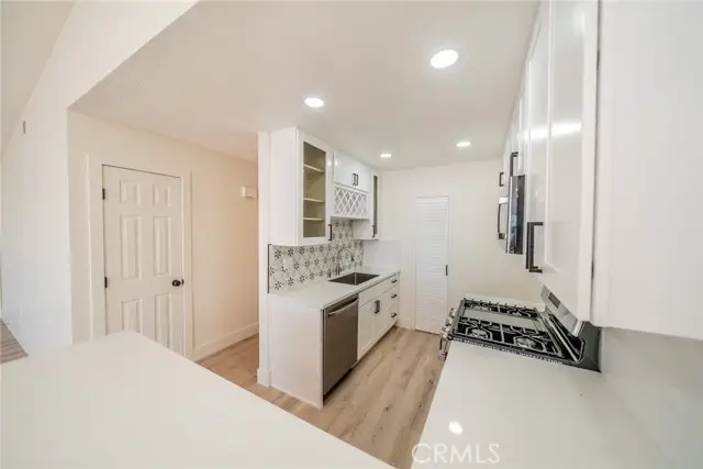 1122 Monroe, Lake Elsinore, CA 92530 - #2