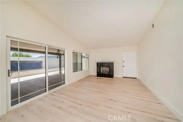 1122 Monroe, Lake Elsinore, CA 92530 - #3